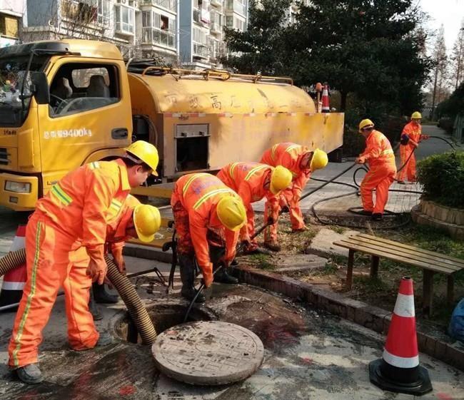 万山市政管道清淤